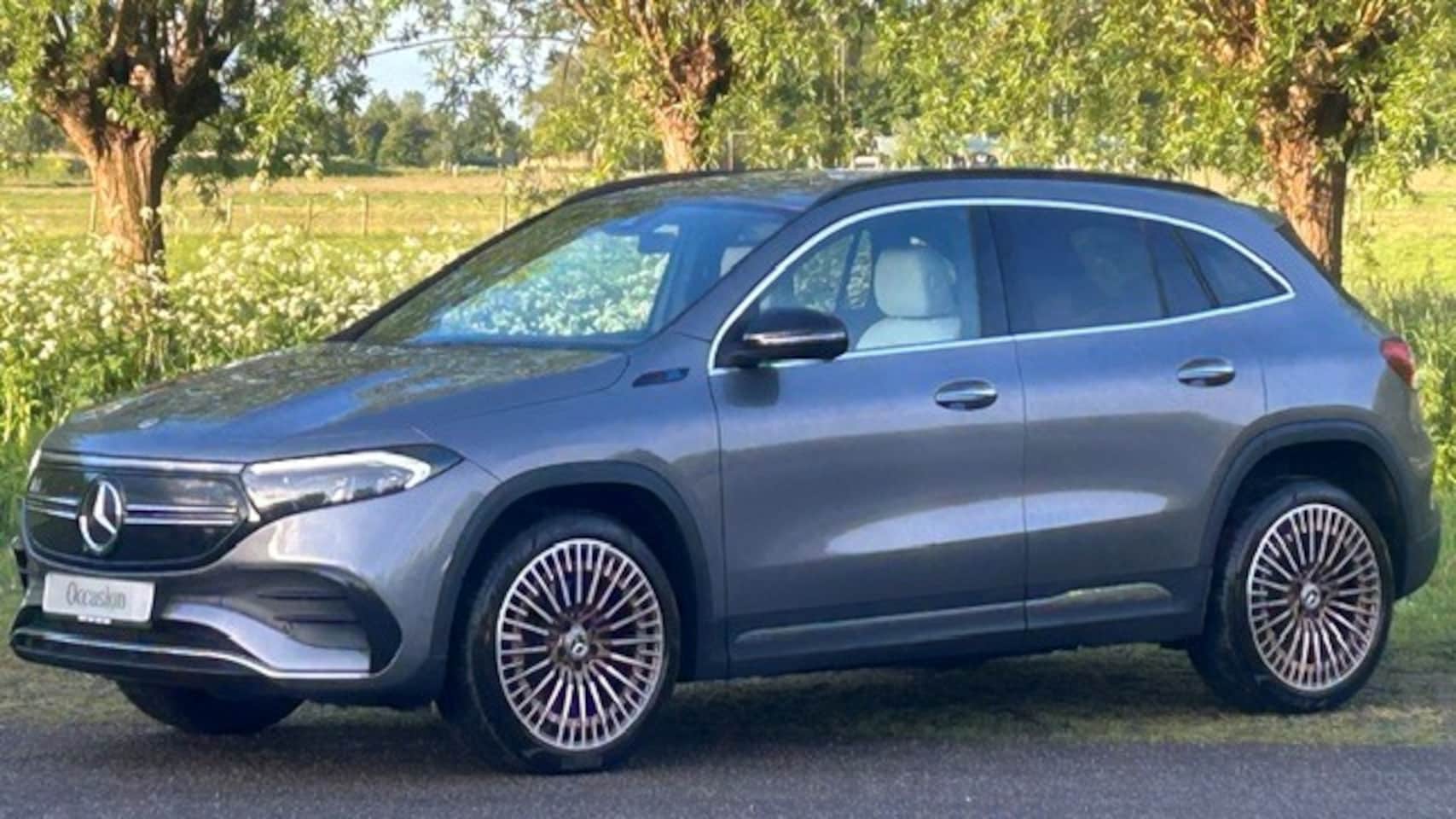 Mercedes-Benz EQA - 250 AMG LINE 67 kWh EDITION 1, 30.000KM!! 1E EIGENAAR!! NAVIGATIE, DAB RADIO, LEER, STOELV - AutoWereld.nl