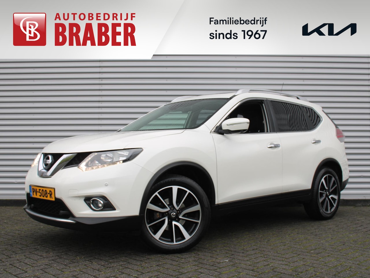 Nissan X-Trail - 1.6 DIG-T Connect Edition | Navi | 19" LM | Trekhaak | Cruise | PDC | Camera | Panoramadak - AutoWereld.nl