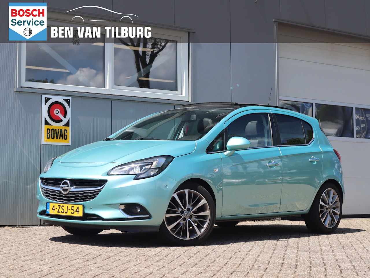 Opel Corsa - 1.0 Turbo 116PK Cosmo / Panoramadak / Stoel & Stuurverwarming / Cruise / Trekhaak / Camera - AutoWereld.nl