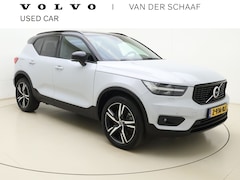Volvo XC40 - T4 211pk R-Design / Full-LED / Elektr. Stoelen / Panoramadak / 360 camera / Harman&Kardon