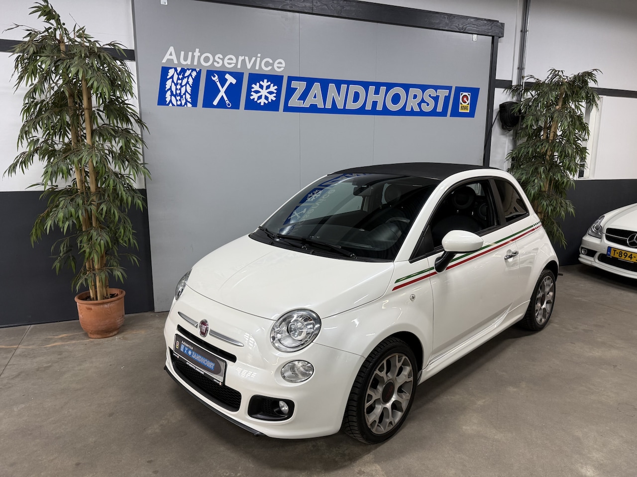 Fiat 500 C - 0.9 TwinAir Turbo 500S // Abarth Pakket // Xenon // half leer // ECC - AutoWereld.nl