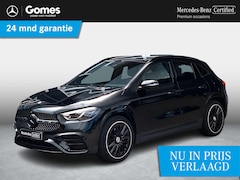 Mercedes-Benz GLA-Klasse - 180 AMG Line | Premium Plus | Panoramadak | Night Pakket | Trekhaak | Burmester | 360° Cam