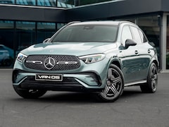 Mercedes-Benz GLC-klasse - GLC 300e 4MATIC AMG Line | Pano | Luchtvering | Memory
