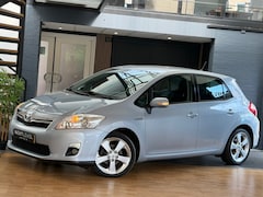 Toyota Auris - 1.8 Full Hybrid Dynamic Business