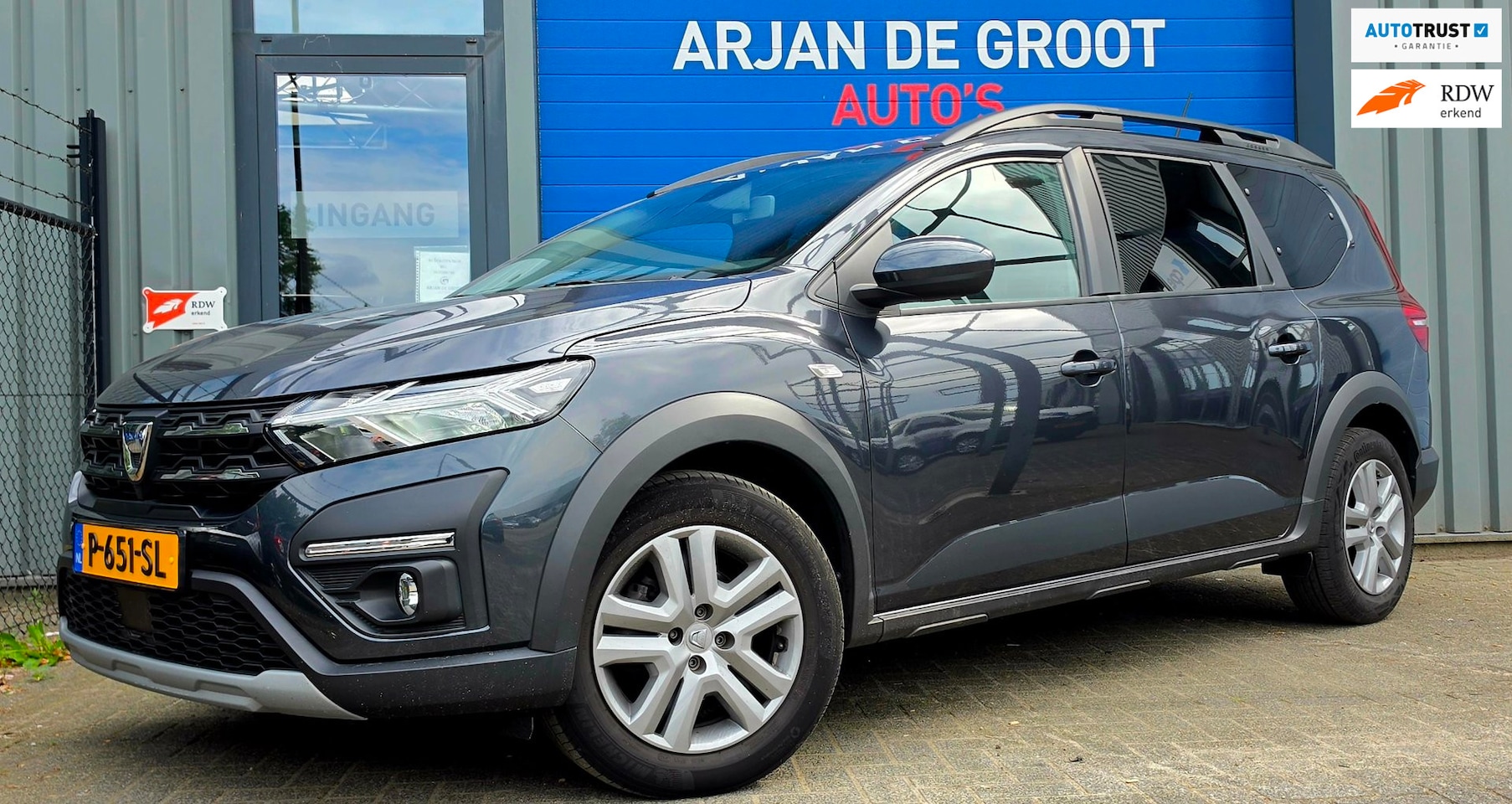 Dacia Jogger - 1.0 TCe Bi-Fuel Carplay® Trekhaak 7 Pers NAP! Dealer oh - AutoWereld.nl