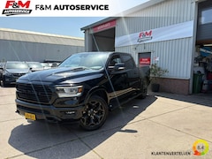 Dodge Ram 1500 - 5.7 V8 4x4 Crew Cab Laramie Clima, cruise, camera, trekhaak, treeplanken, LPG
