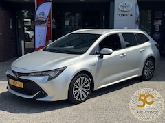 Toyota Corolla Touring Sports - 1.8 Hybrid Dynamic CLIMA AD-CRUISE STOELVERW 4S-BANDEN KEYLESS LM-VELGEN 17" BLUETOOTH CAM
