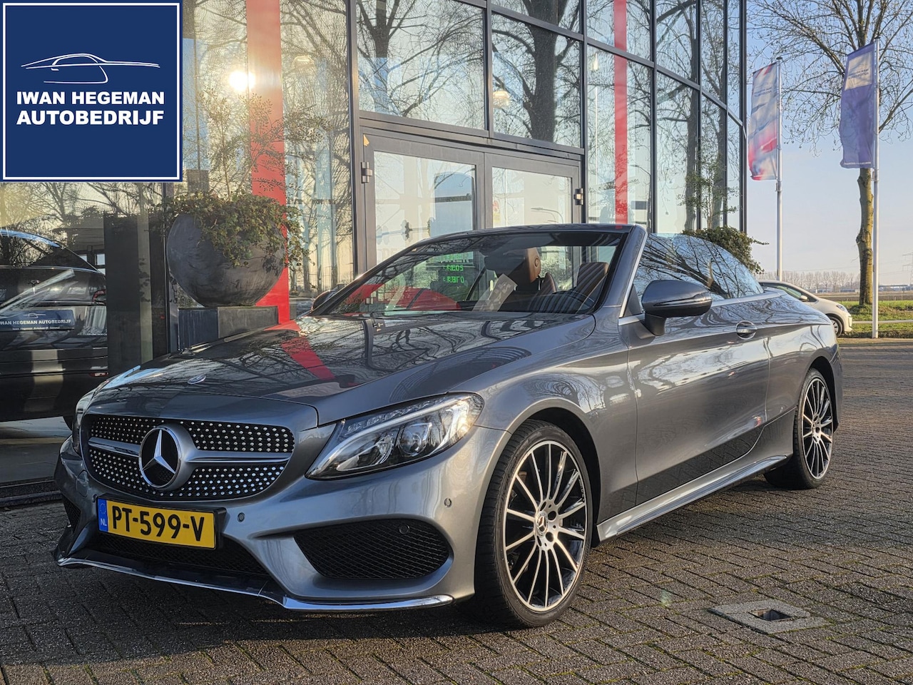 Mercedes-Benz C-klasse Cabrio - 180 Prestige AMG-Styling AUTOMAAT | Leer | Navigatie | 19 inch | Cruise Control | Climate - AutoWereld.nl