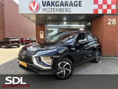 Mitsubishi Eclipse Cross - 2.4 PHEV Intense // LED // CAMERA // KEYLESS // APPLE CARPLAY / ANDROID AUTO // CLIMA // S