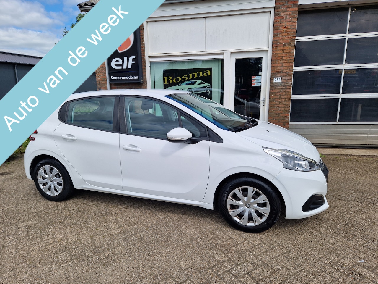 Peugeot 208 - 1.2i "Blue Lion" 5 Deurs - Cruise - Navi - Airco - Apk 16-05-2027 !! - AutoWereld.nl
