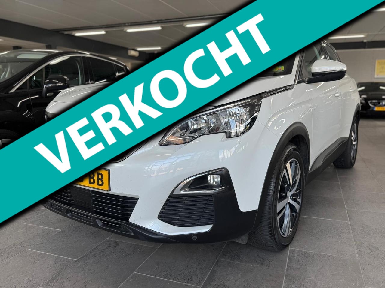 Peugeot 3008 - 1.2 PureTech Blue Lease Executive navi camera clima cruise control lm-velgen Elly-pakket p - AutoWereld.nl