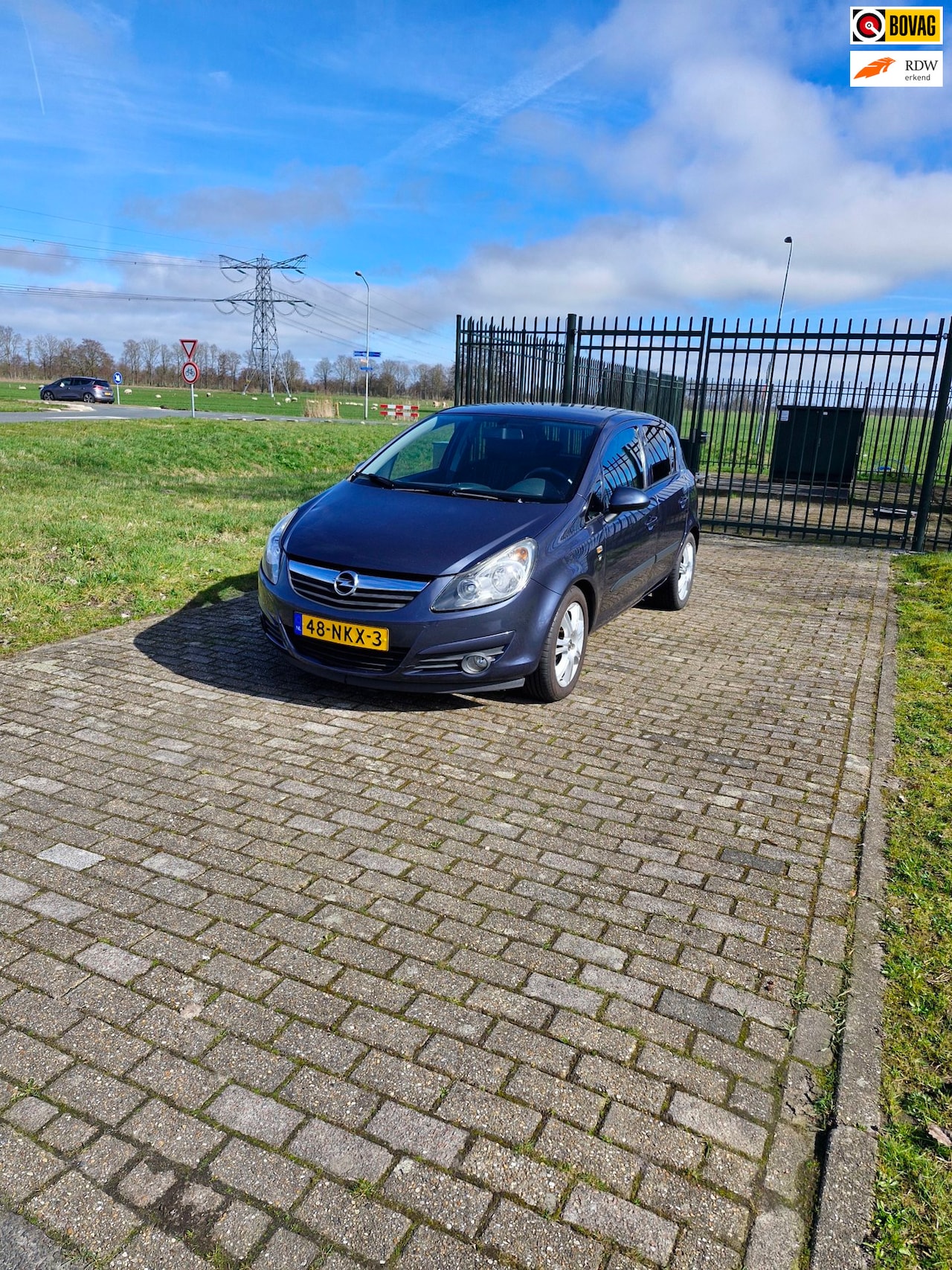 Opel Corsa - 1.4-16V '111' Edition 1.4-16V '111' Edition - AutoWereld.nl