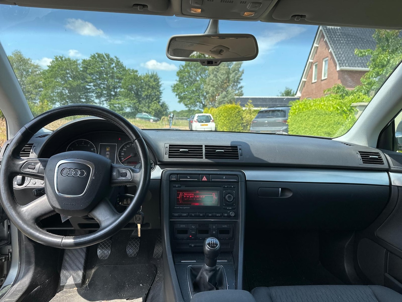 Audi A4 Limousine - 2.0 Advance | Navi | Autom. Airco | Cruise Control | LMV | Trekhaak | PDC | APK tot 14-01- - AutoWereld.nl