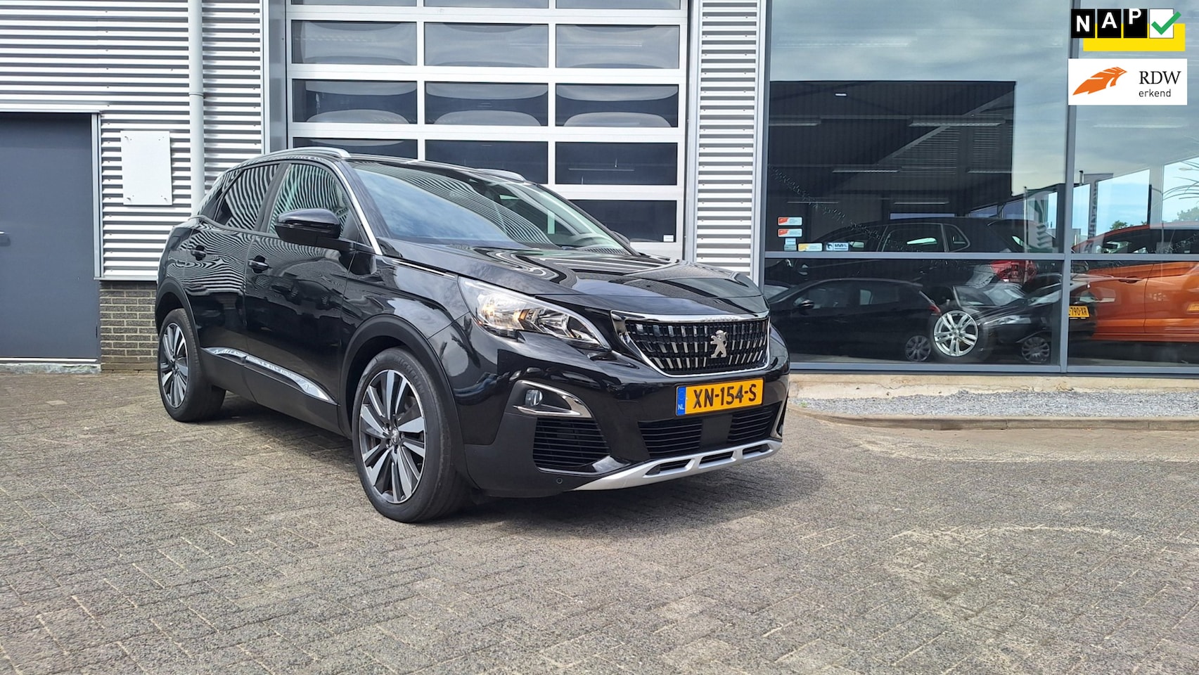 Peugeot 3008 - 1.2 PureTech Allure Automaat/Navigatie/Camera/Cruise/69 Dkm!!/ - AutoWereld.nl