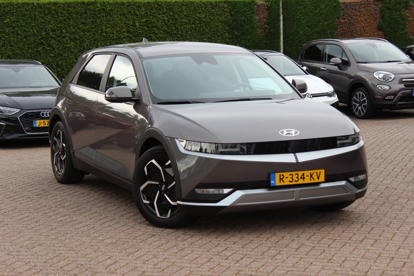 Hyundai IONIQ 5 - Style 58 kWh 15.112km! / SoH 98,2% / NL Auto! / 1e Eign. / Camera / CarPlay / Keyless / 19 - AutoWereld.nl