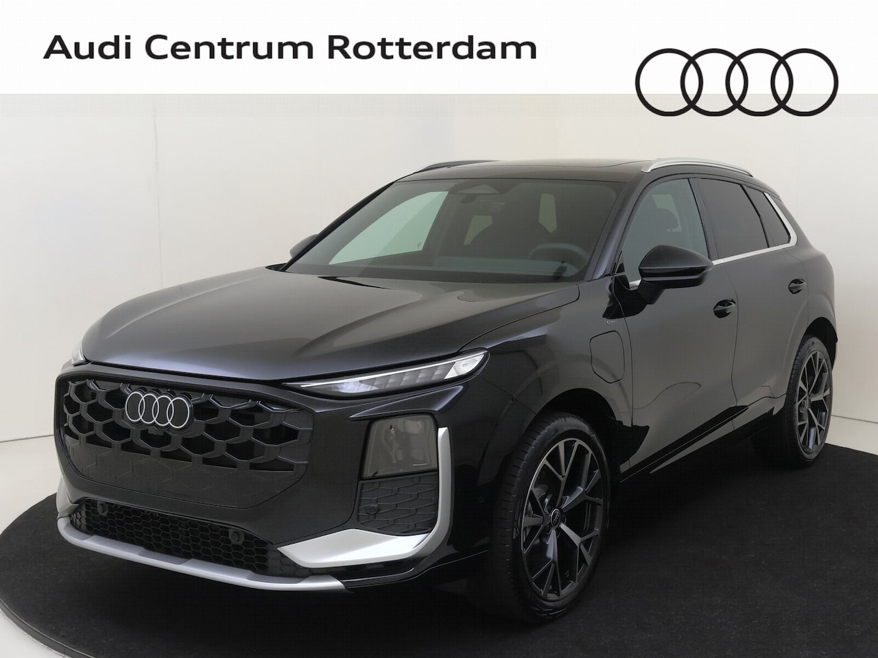 Audi Q3 - e-hybrid S tronic 6 272pk S edition - AutoWereld.nl