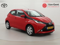 Toyota Aygo - 1.0 VVT-i x-play | Airco | Camera | Bluetooth