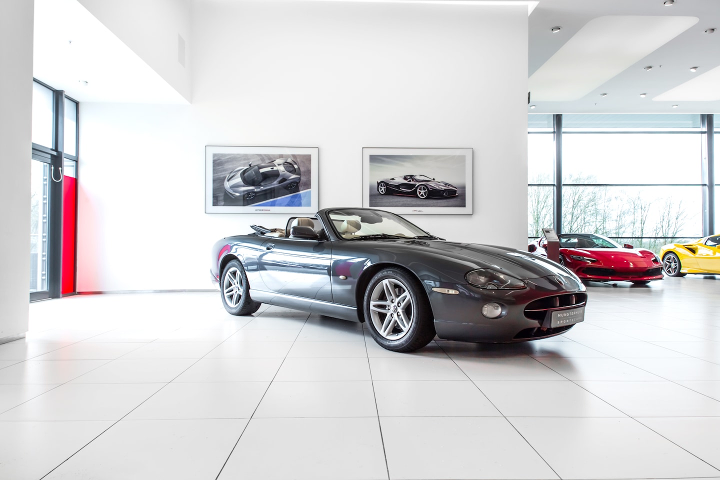 Jaguar XK8 - 4.2 V8 Convertible ~Munsterhuis Sportscars~ - AutoWereld.nl