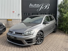 Volkswagen Golf - 1.2 TSI R-LINE | AUTOMAAT | A.C.C | MASSAGE