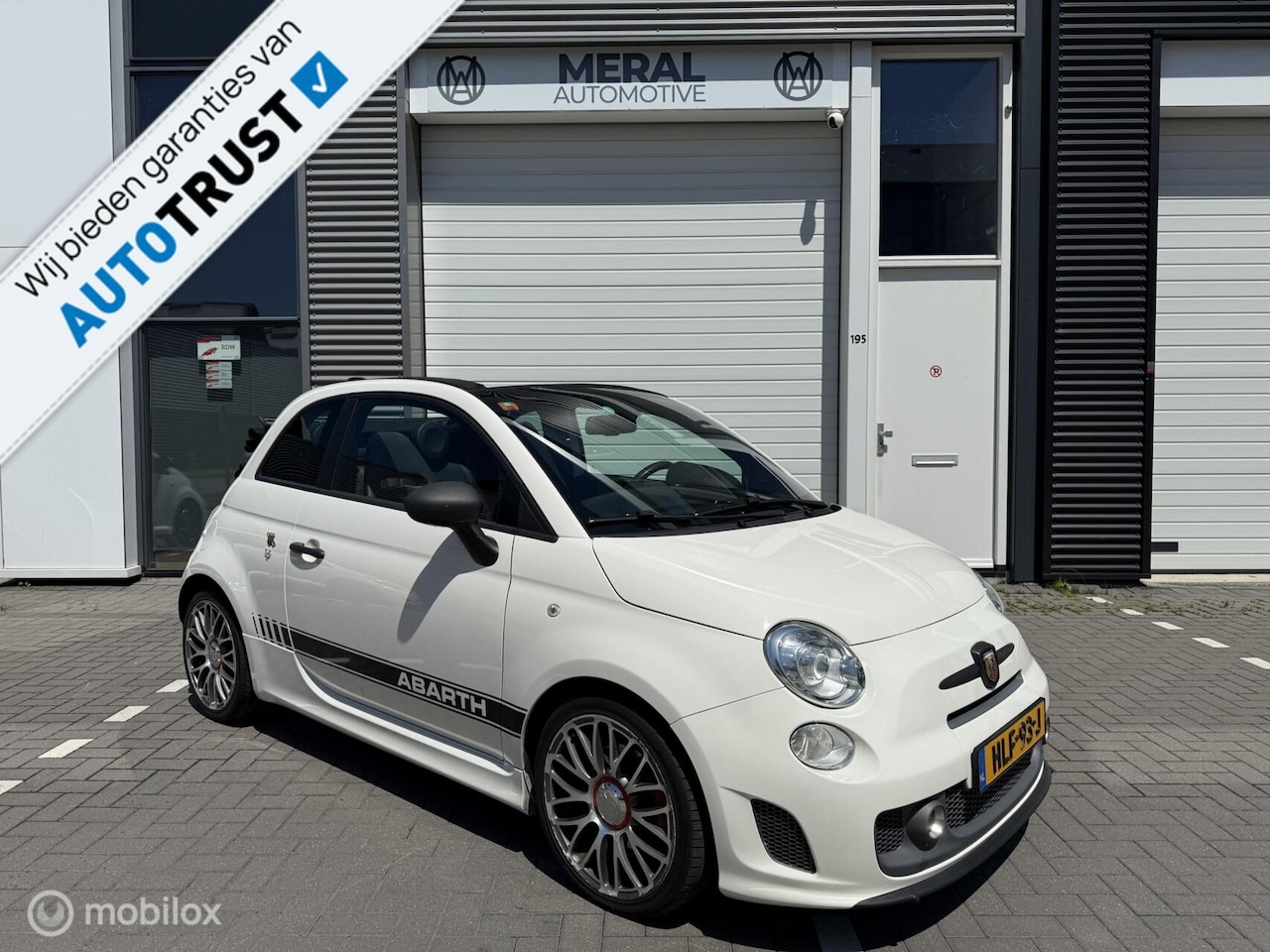 Fiat 500 Abarth - 1.4 T-Jet Competizione 160PK Automaat Airco PDC - AutoWereld.nl