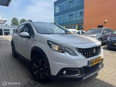 Peugeot 2008 - 1.2 PureTech Allure