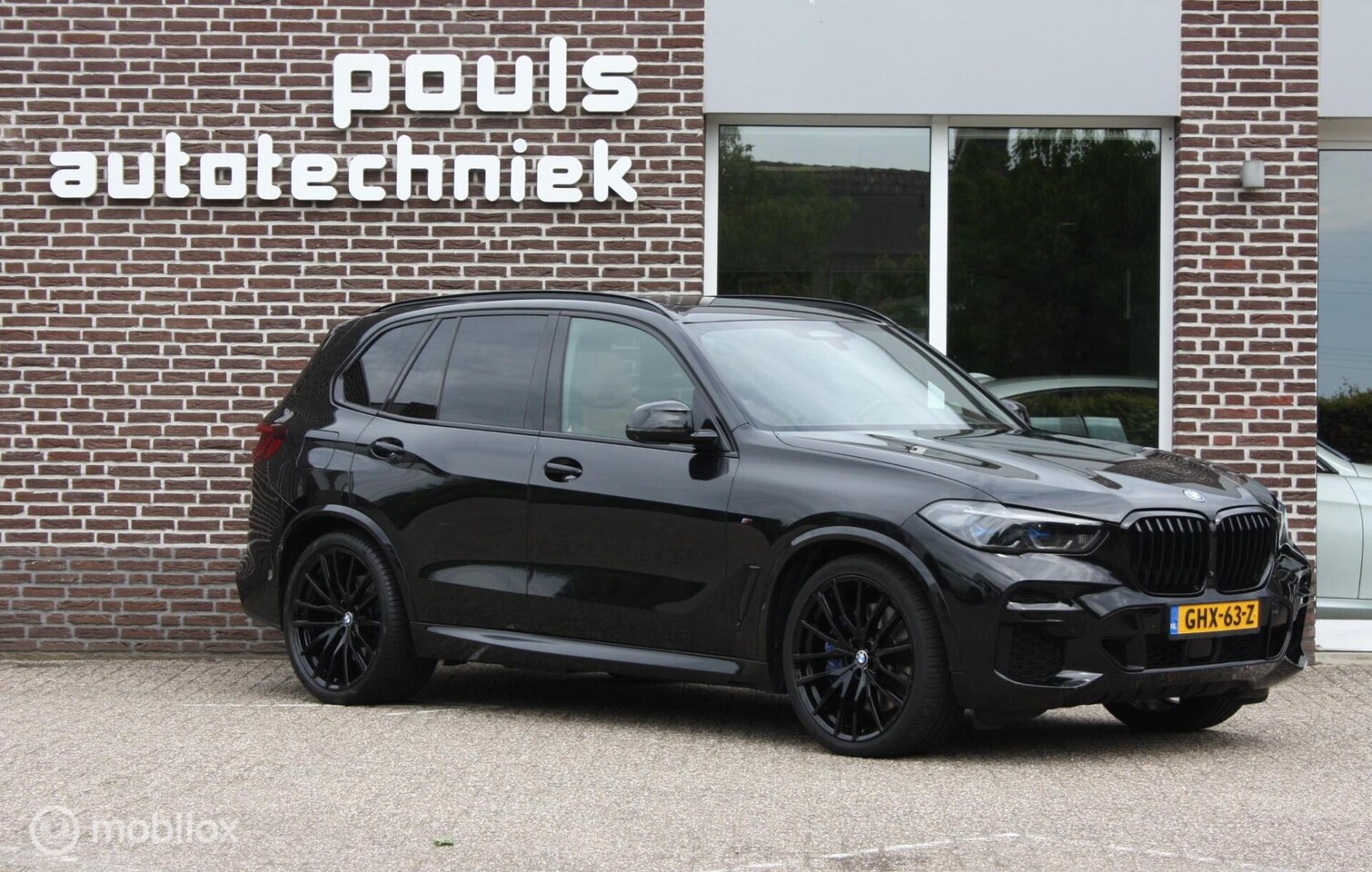 BMW X5 - 45e M Sport/M Kuipstoelen/Pano/lucht v/ trekhaak - AutoWereld.nl
