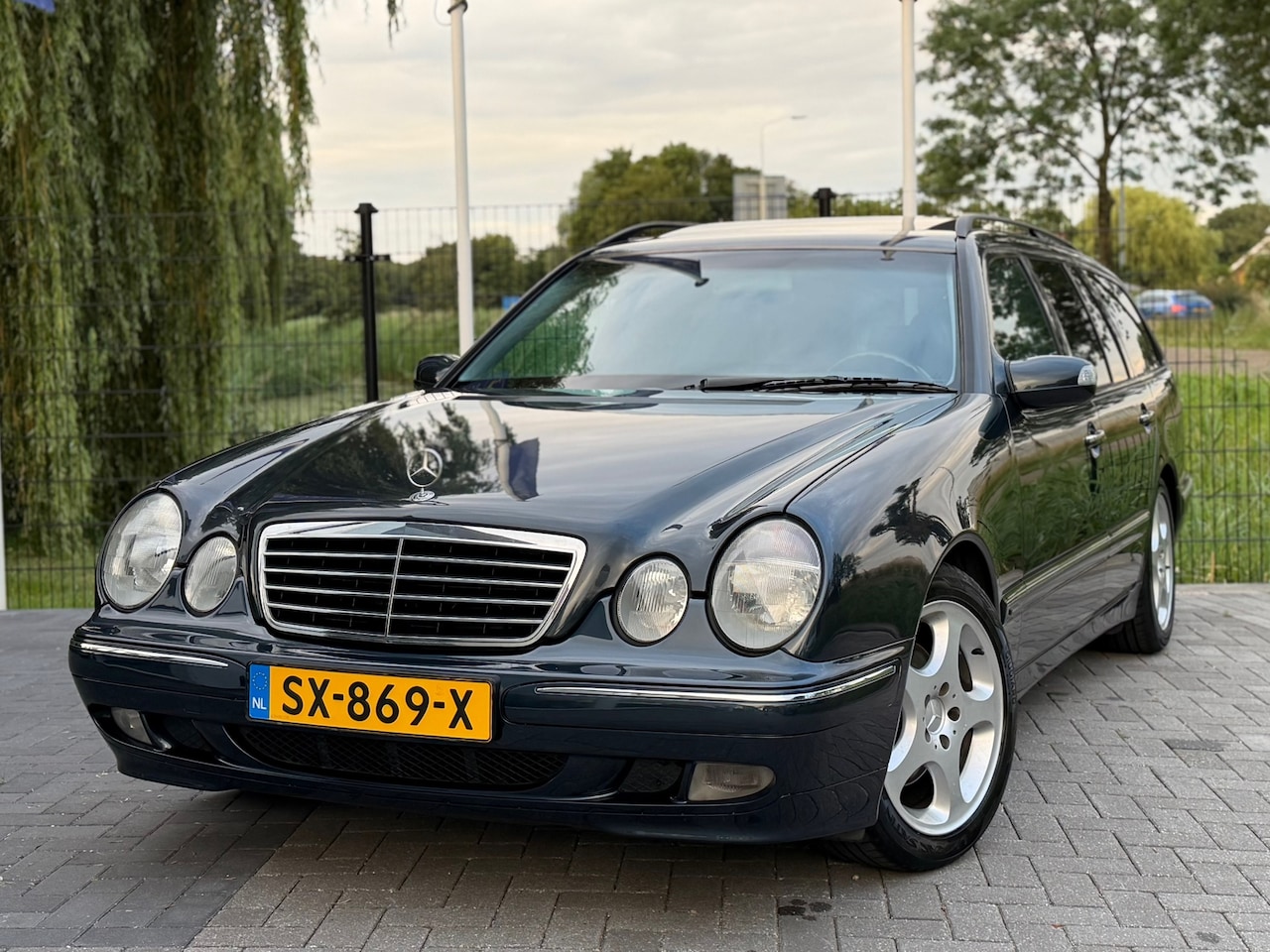 Mercedes-Benz E-klasse - 430 Elegance V8 AUT / CLIMA / CRUISE / LEDER - AutoWereld.nl