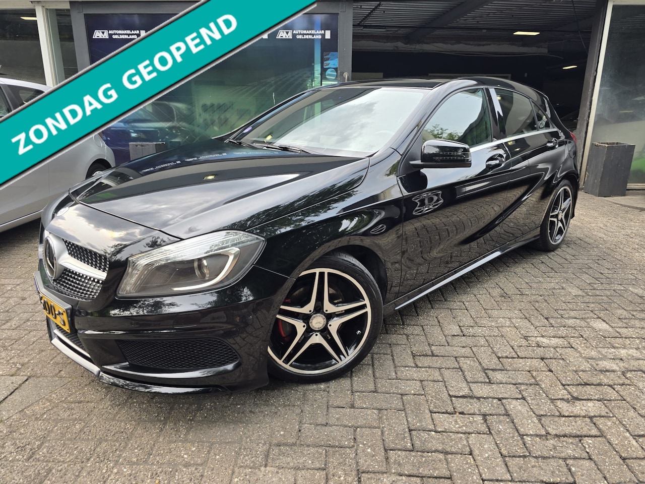 Mercedes-Benz A-klasse - 180 Ambition | AUTOMAAT | 12MND GARANTIE | NAVI | AIRCO | CRUISE | PANO | - AutoWereld.nl