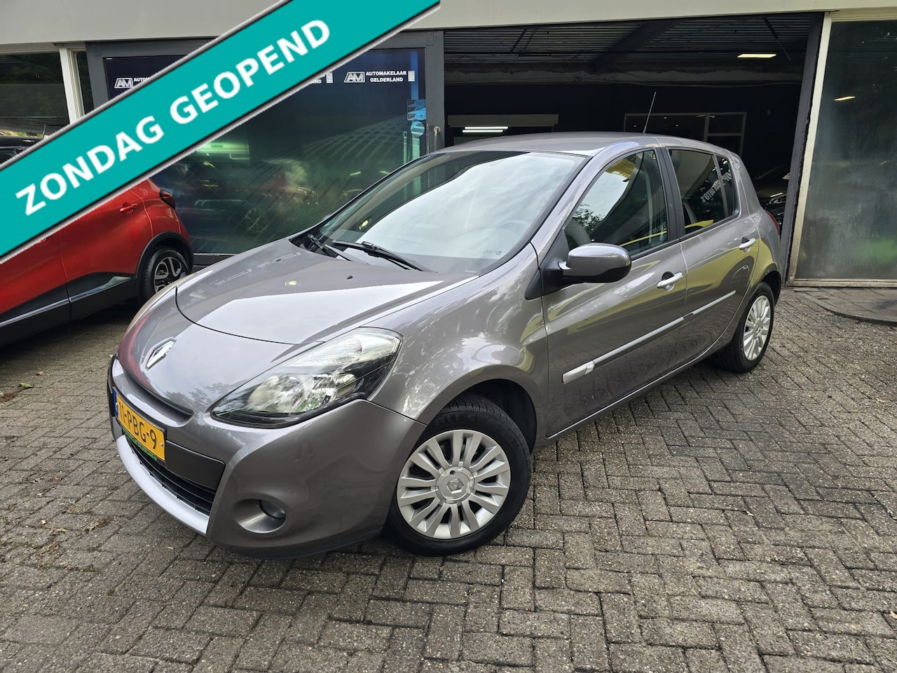 Renault Clio - 1.2 Collection | 2E EIGENAAR | NL AUTO | LAGE KM | NAVI | AIRCO | CRUISE | LMV | - AutoWereld.nl