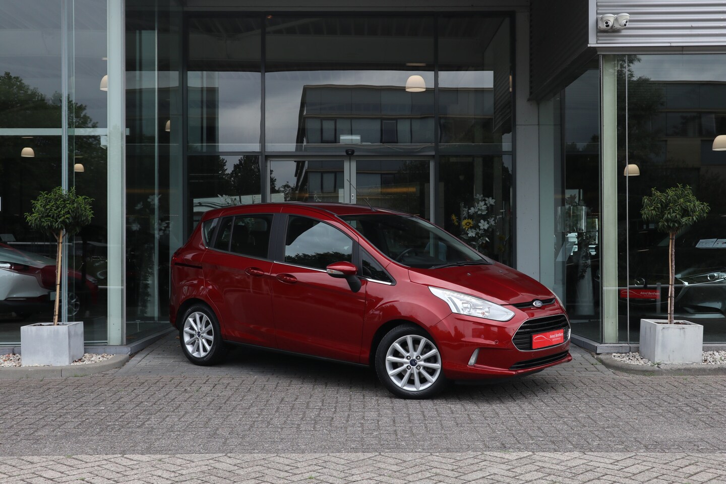 Ford B-Max - 1.0 EcoBoost Titanium 1.0 EcoBoost Titanium - AutoWereld.nl
