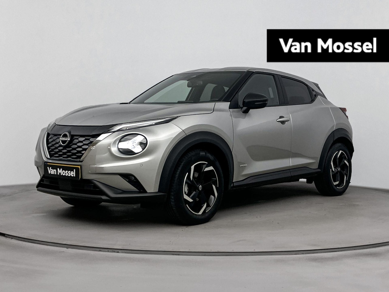 Nissan Juke - 1.6 Hybrid N-Connecta 143PK | Automaat | Navigatie | Achteruitrijcamera | Half-Lederen Bek - AutoWereld.nl