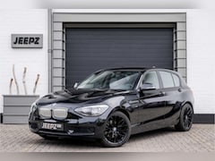 BMW 1-serie - 118i Black edition / 18 lmv