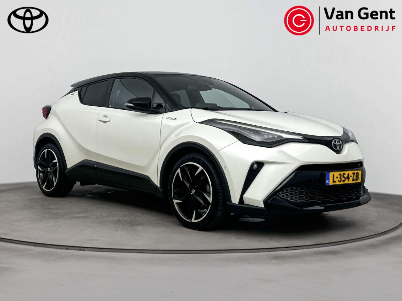 Toyota C-HR - 2.0 Hybrid GR-Sport | Dodehoek detectie | Navigatie | JBL | Apple Carplay / Android Auto | - AutoWereld.nl