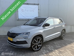 Skoda Karoq - 1.5 TSI ACT Sportline Business 2021 / Virtual Cockpit / LED / Camera / Trekhaak / 1e eigen