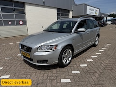 Volvo V50 - 1.6D Sport Edition II Navigatie Leder Airconditioning