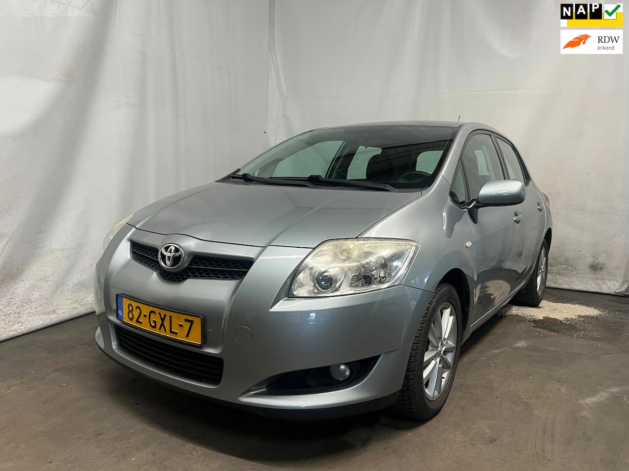Toyota Auris - 1.6-16V Dynamic - Schade - AutoWereld.nl