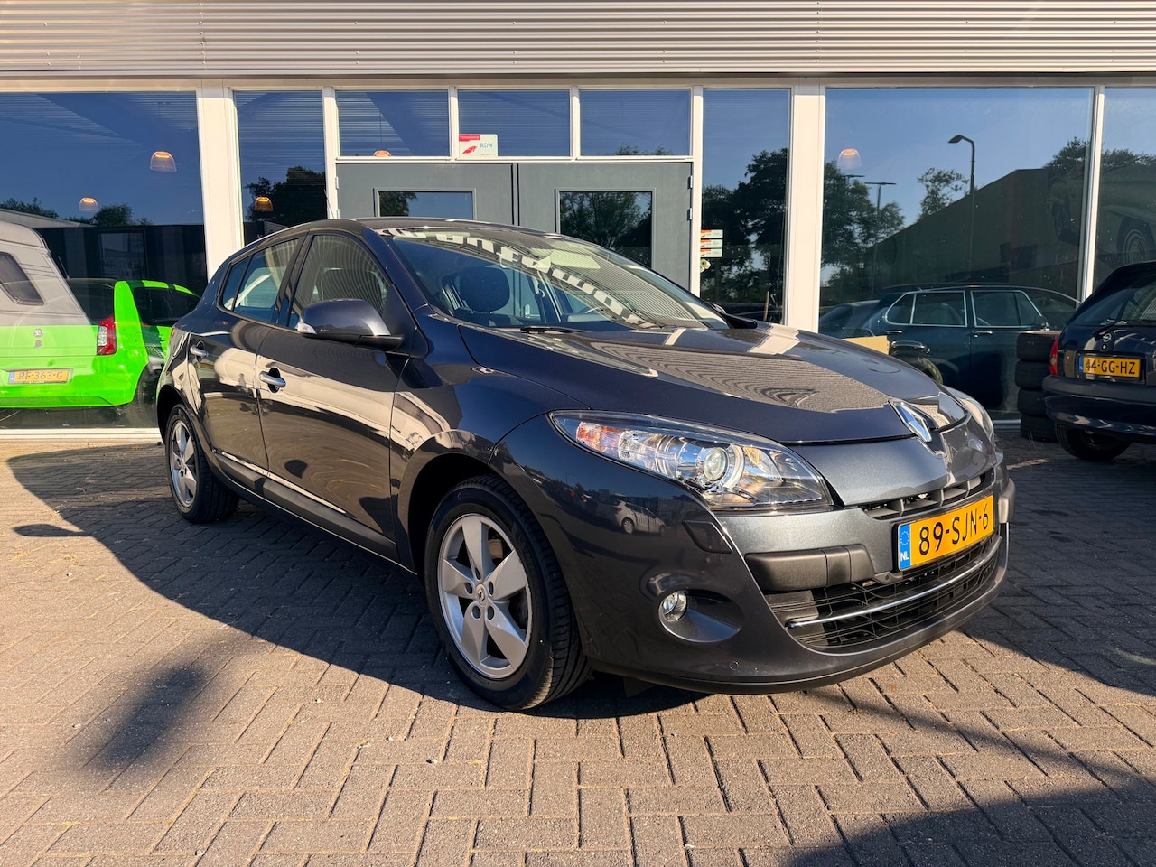 Renault Mégane - 2.0 Dynamique 2.0 Dynamique - AutoWereld.nl