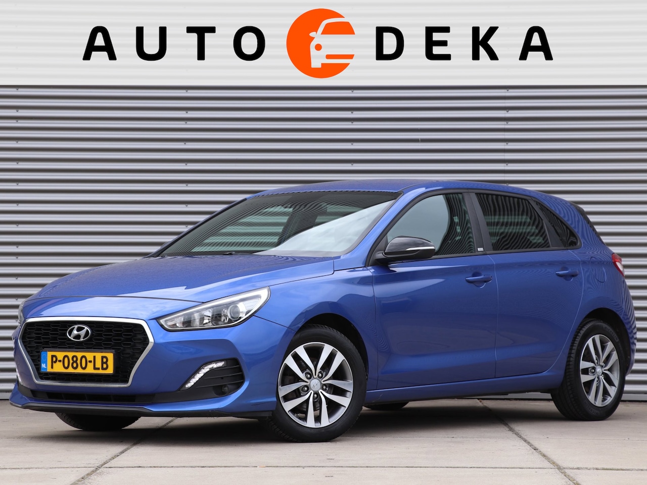 Hyundai i30 - 1.4 Passion *Stoel+stuurverw.*Camera*Bluetooth* - AutoWereld.nl