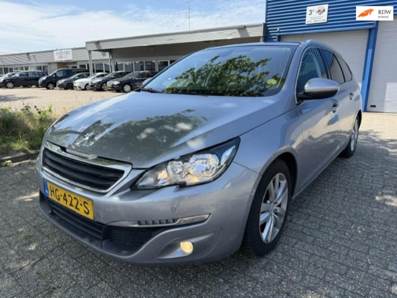 Peugeot 308 SW - 1.6 BlueHDI Blue Lease Executive Pack 1.6 BlueHDI Blue Lease Executive Pack - AutoWereld.nl