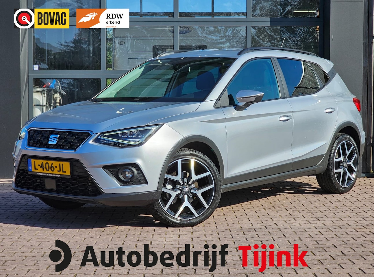 SEAT Arona - 1.0 TSI Xcellence Business Intense | Automaat | LED | Full Link | PDC | Navi | App-connect - AutoWereld.nl