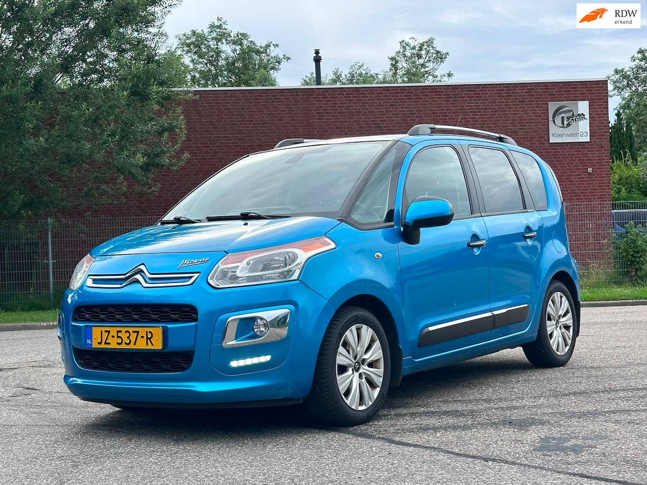 Citroën C3 Picasso - 1.6 VTi Exclusive Automaat*Pano*Cruise*Trekhaak*Clima*LM velgen*Parkeersensoren* - AutoWereld.nl