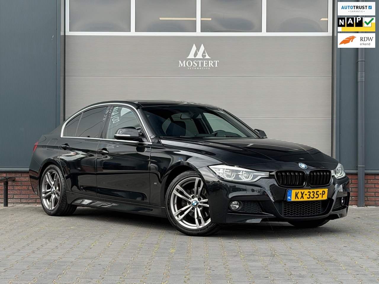 BMW 3-serie - 330e/252pk Centennial High Executive M sport|2016|NAP|Dealer on.|Leder|2x M-pakket|Navi|18 - AutoWereld.nl