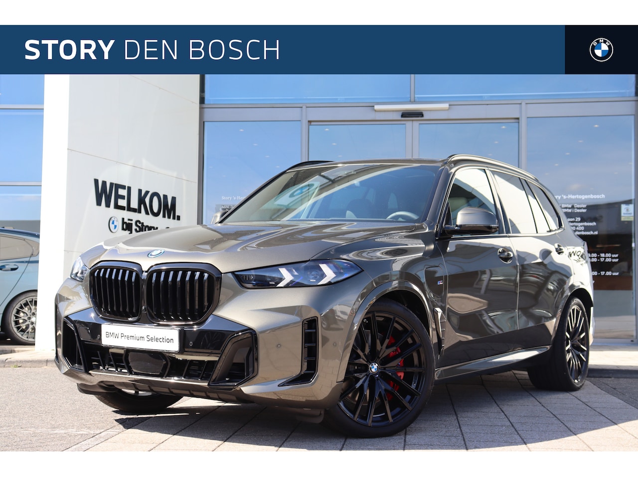 BMW X5 - xDrive50e M Sport Automaat / Panoramadak / Trekhaak / Comfortstoelen / Parking Assistant P - AutoWereld.nl