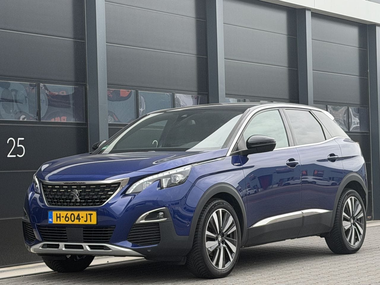 Peugeot 3008 - 1.2 PureTech GT Line Camera Xenon AUTOMAAT - AutoWereld.nl