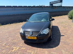 Volkswagen Polo - 1.4-16V Optive