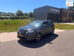 Nissan Qashqai - 1.2 Connect Edition Clima.Navi.Pano