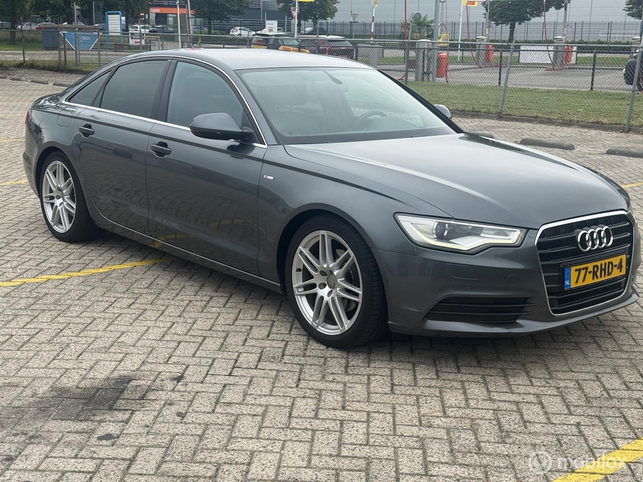 Audi A6 Limousine - 2.8 FSI S-LINE sedan - AutoWereld.nl