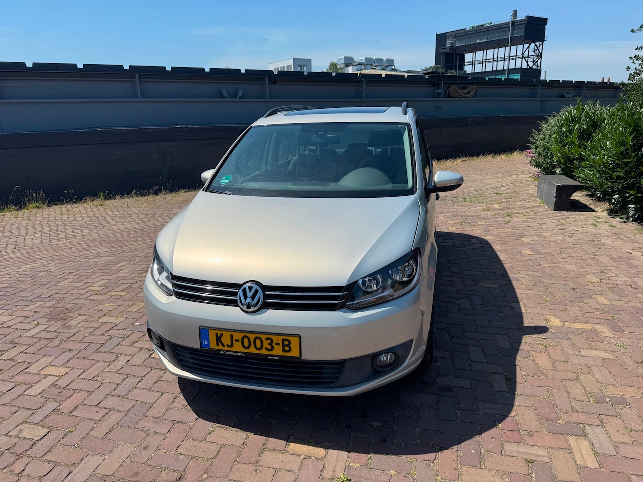 Volkswagen Touran - 1.6 TDI Highline BlueMotion EXPORT - AutoWereld.nl