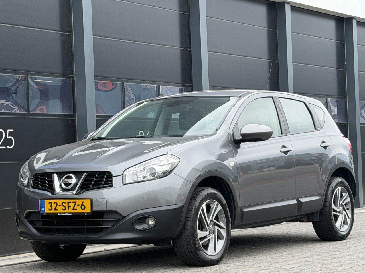Nissan Qashqai - 2.0 Acenta Clima PDC - AutoWereld.nl