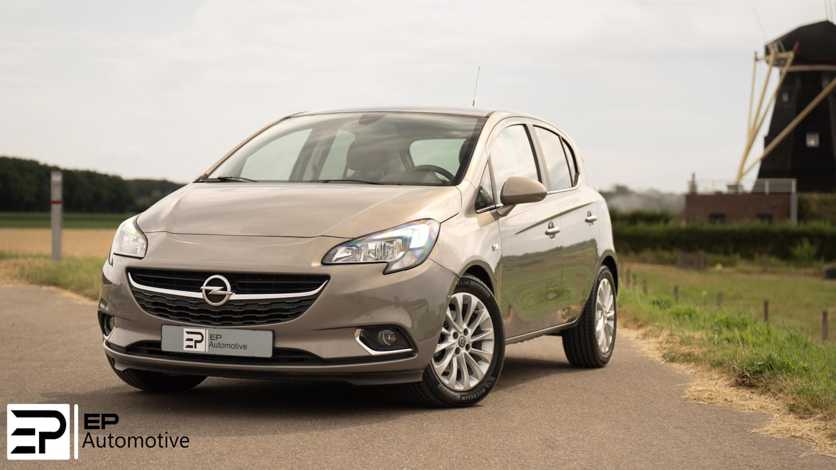 Opel Corsa - 1.4 Turbo|CarPlay|Climate|DealerOnderhouden|Leder - AutoWereld.nl